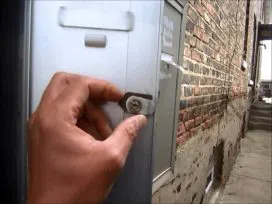 Miami 24/7 Locksmith Miami, FL 305-704-9595 - apartment-lock-change